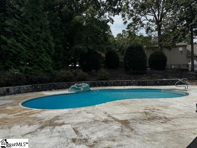 Greer, South Carolina 29651, United States, 4 Bedrooms Bedrooms, ,3 BathroomsBathrooms,Residential,Active,197942