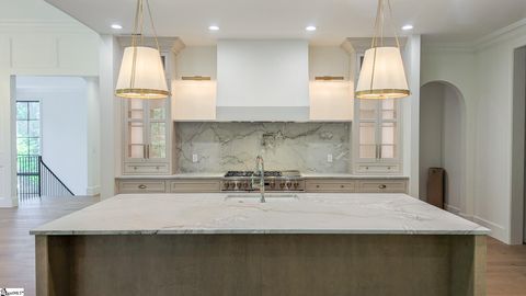 Photo of 101 Sherwood Street Unit 200, Greenville, SC 29601 (MLS # 1588596)