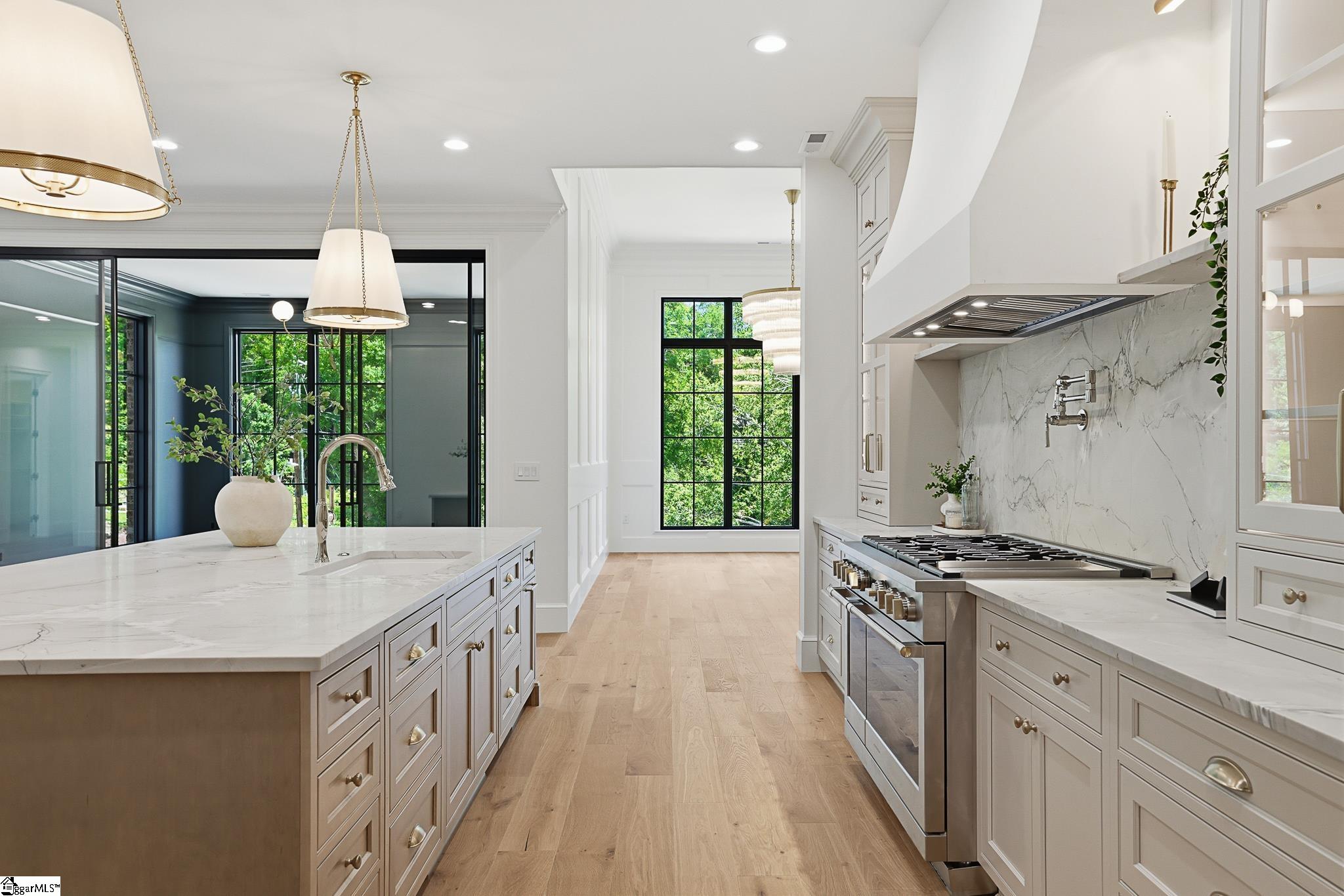 101 Sherwood Street Unit 200