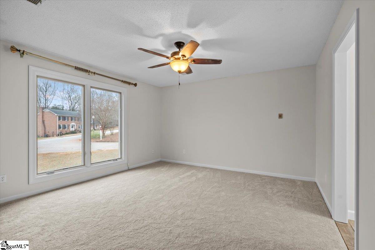 Taylors, South Carolina 29687, United States, 4 Bedrooms Bedrooms, ,3 BathroomsBathrooms,Residential,Active,229172