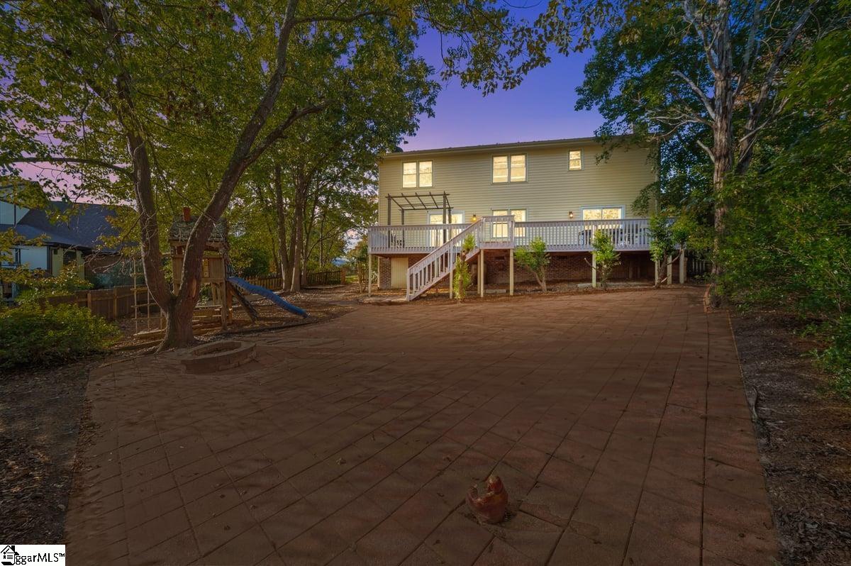 Taylors, South Carolina 29687, United States, 4 Bedrooms Bedrooms, ,3 BathroomsBathrooms,Residential,Active,229172