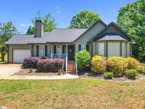 Photo of 1513 Henderson Gap Road, Greer, SC 29650 (MLS # 1592524)