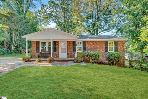Photo of 19 Stevenson Lane, Greenville, SC 29611 (MLS # 1603132)