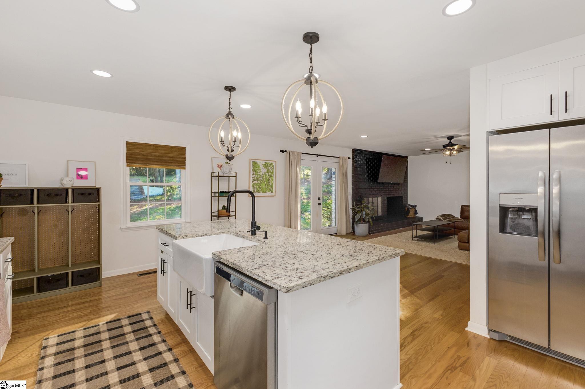 Travelers Rest, South Carolina 29690, United States, 4 Bedrooms Bedrooms, ,3 BathroomsBathrooms,Residential,Active,129628