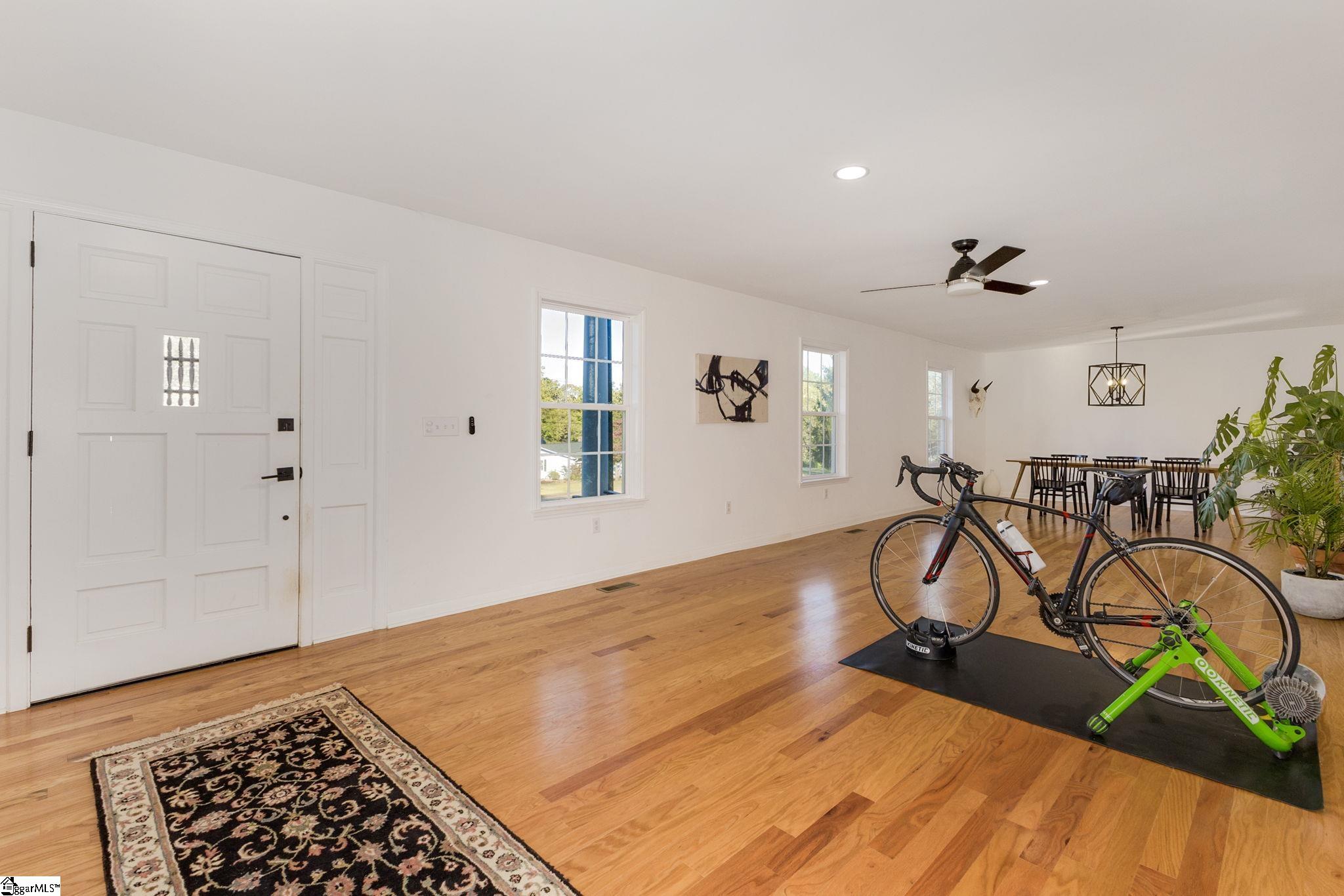 Travelers Rest, South Carolina 29690, United States, 4 Bedrooms Bedrooms, ,3 BathroomsBathrooms,Residential,Active,129628