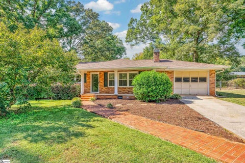 Photo of 204 Brook Forest Drive, Anderson, SC 29621 (MLS # 1606138)