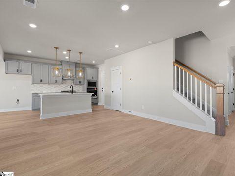 Photo of 271 Fair Cross Circle, Piedmont, SC 29673 (MLS # 1591699)