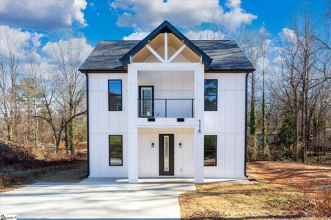 Photo of 114 Harlem Street, Easley, SC 29640 (MLS # 1578193)