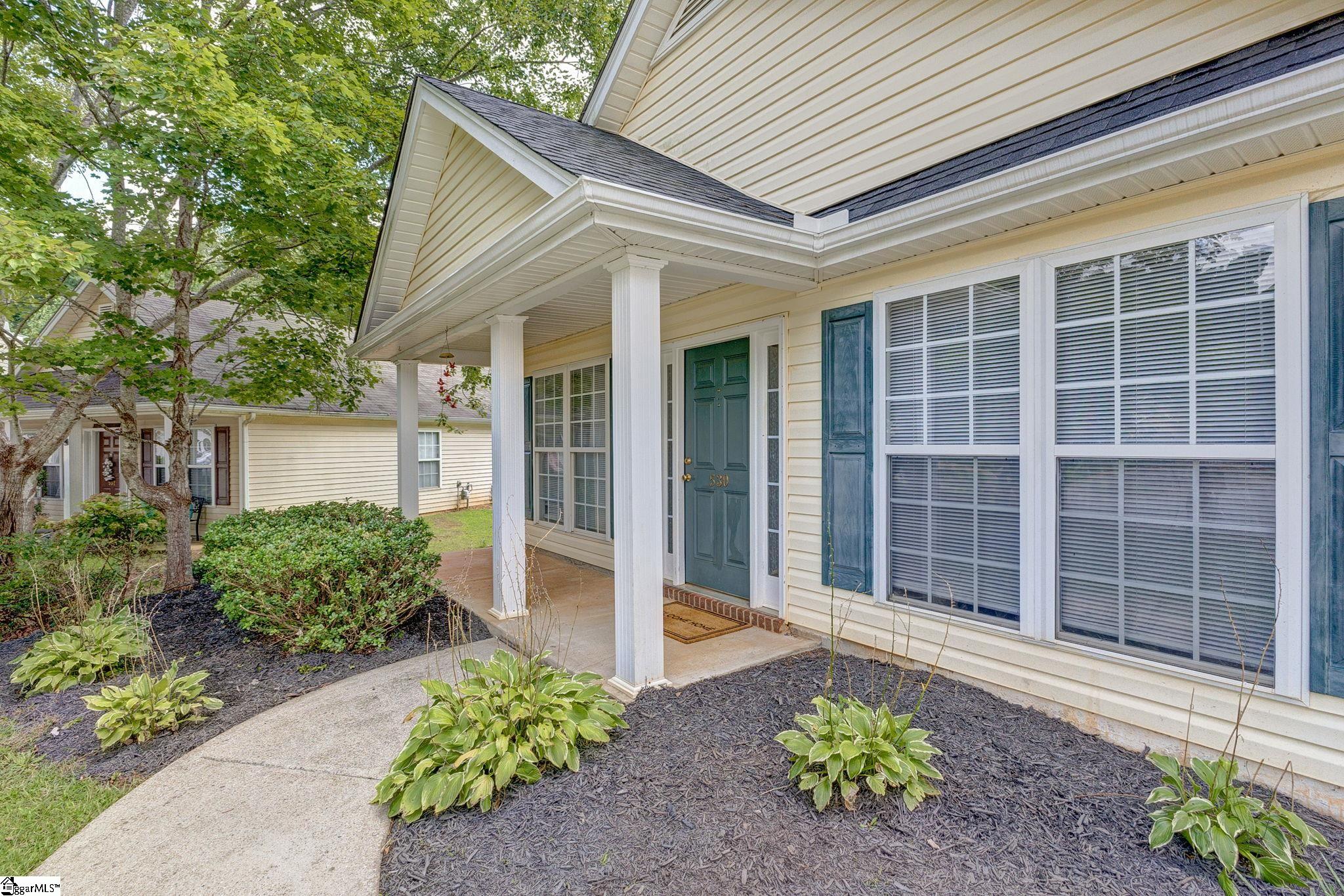 Greenville, South Carolina 29617, United States, 3 Bedrooms Bedrooms, ,2 BathroomsBathrooms,Residential,Contingent,194756