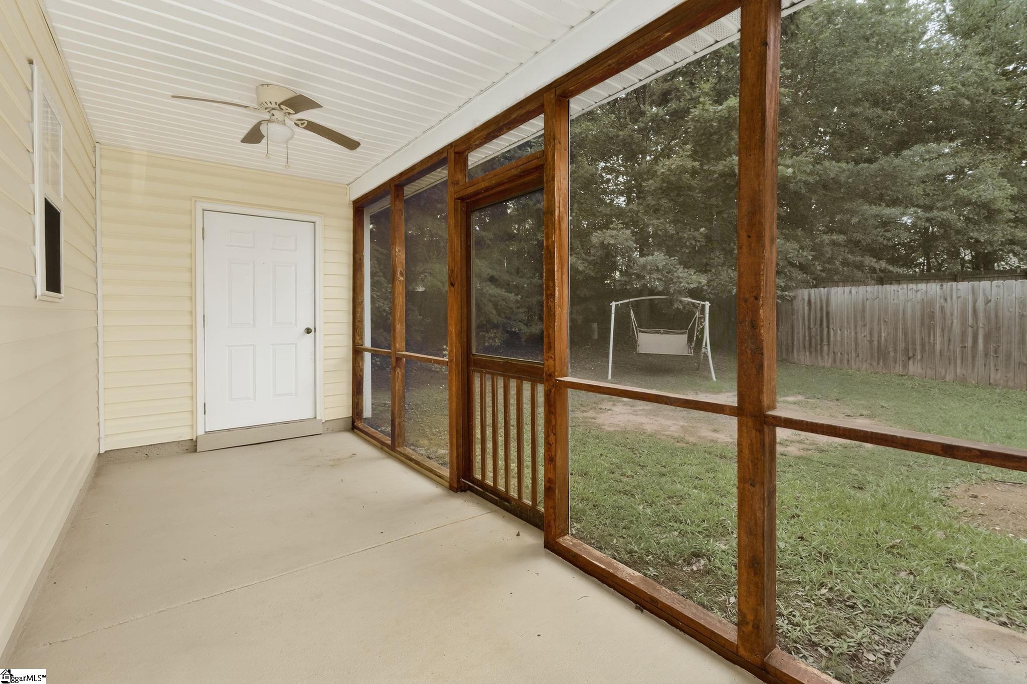 Greenville, South Carolina 29617, United States, 3 Bedrooms Bedrooms, ,2 BathroomsBathrooms,Residential,Contingent,194756