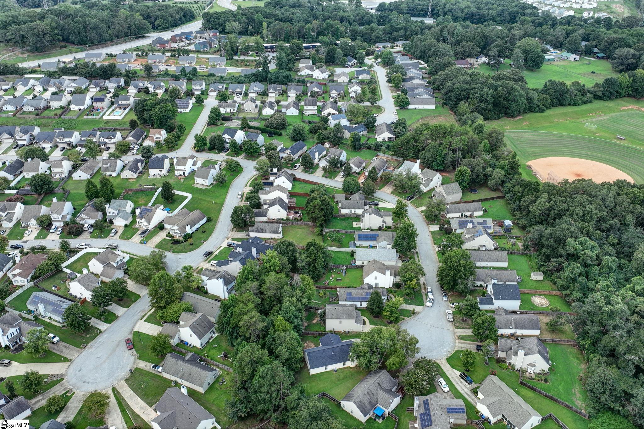 Greenville, South Carolina 29617, United States, 3 Bedrooms Bedrooms, ,2 BathroomsBathrooms,Residential,Contingent,194756