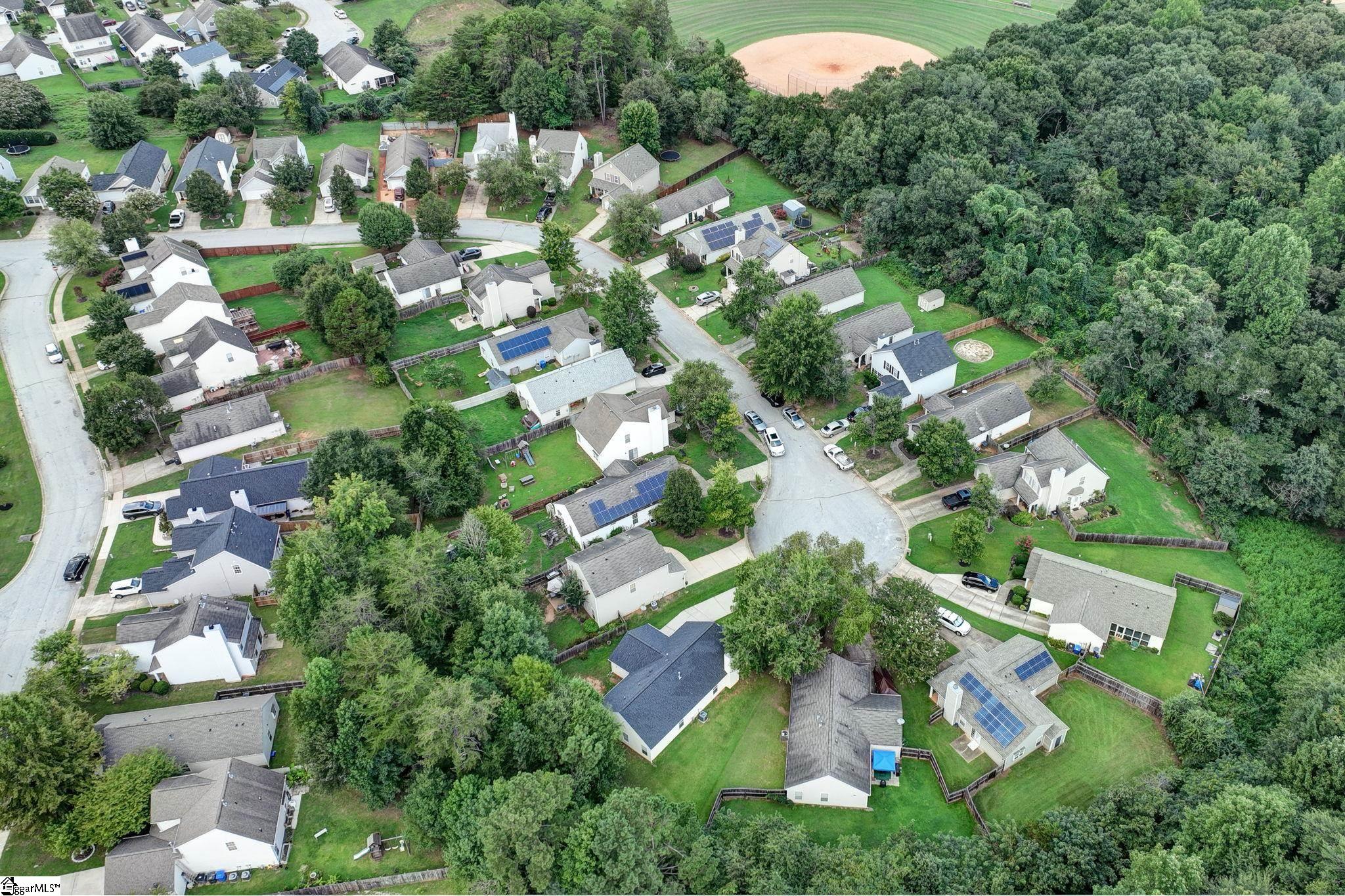 Greenville, South Carolina 29617, United States, 3 Bedrooms Bedrooms, ,2 BathroomsBathrooms,Residential,Contingent,194756