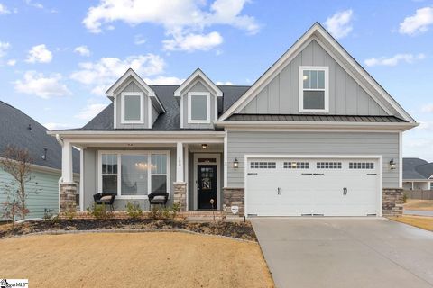 Photo of 100 Currituck Drive, Greer, SC 29651 (MLS # 1579094)