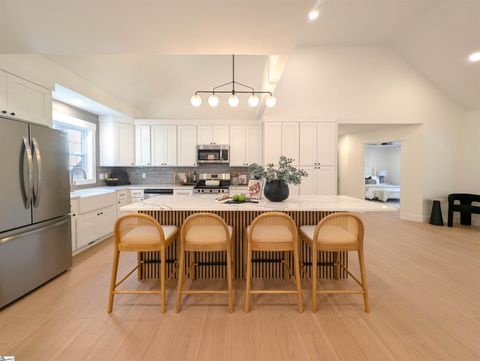 Tiny photo for 20 Gerru Court, Taylors, SC 29687 (MLS # 1576016)