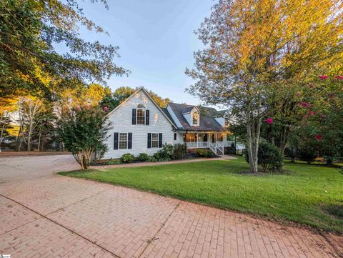 Tiny photo for 20 Gerru Court, Taylors, SC 29687 (MLS # 1576016)