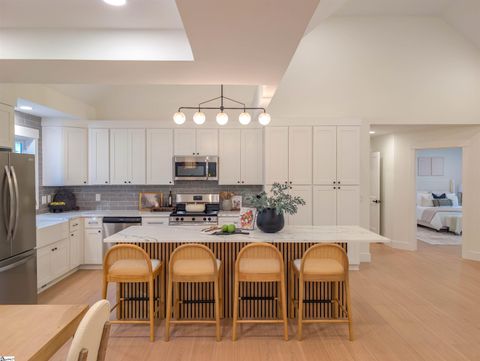 Tiny photo for 20 Gerru Court, Taylors, SC 29687 (MLS # 1576016)