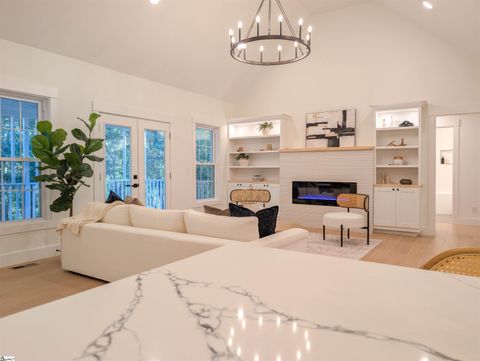 Tiny photo for 20 Gerru Court, Taylors, SC 29687 (MLS # 1576016)