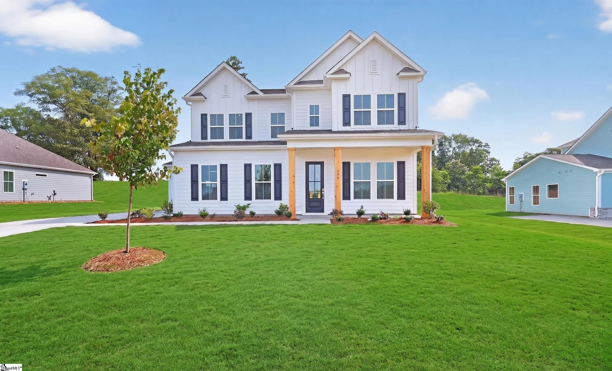 900 Cedarleaf Way