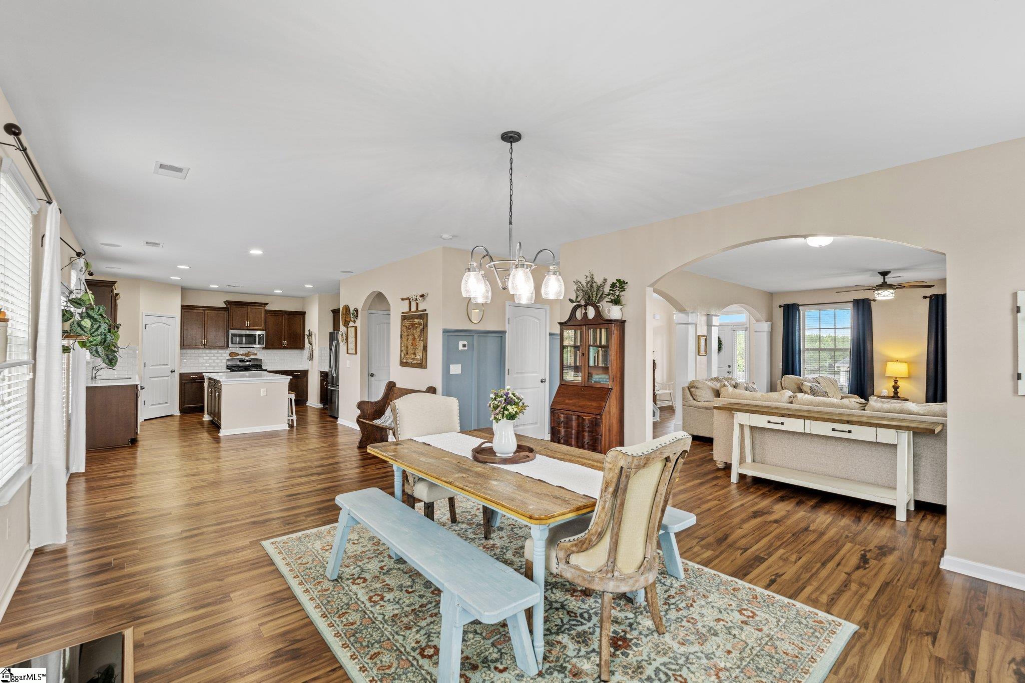 308 S Harvest Moon Way