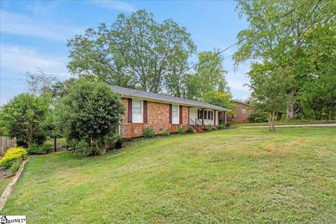 Photo of 16 Starsdale Circle, Greenville, SC 29609 (MLS # 1604456)