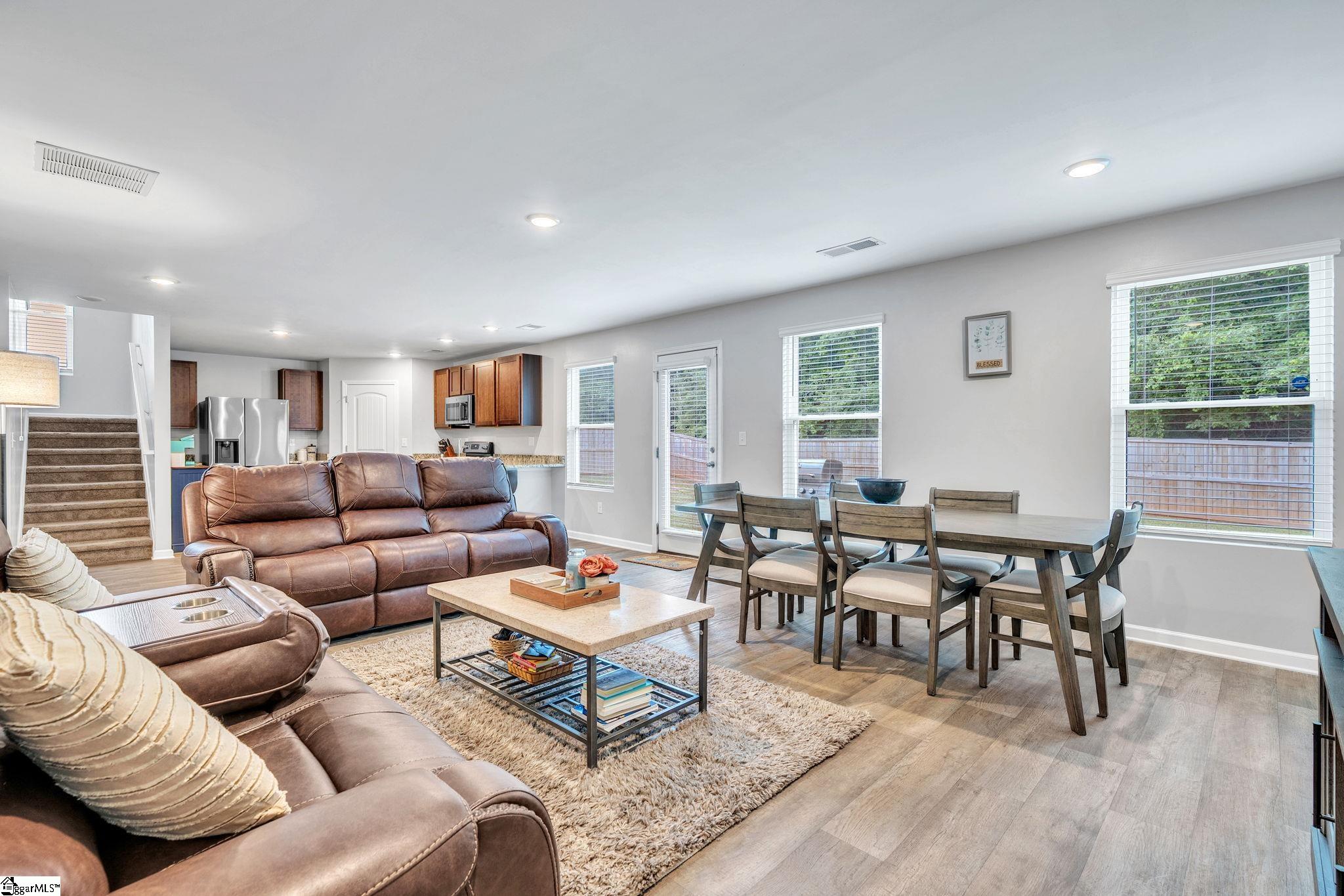 1275 Twin Bridge Road