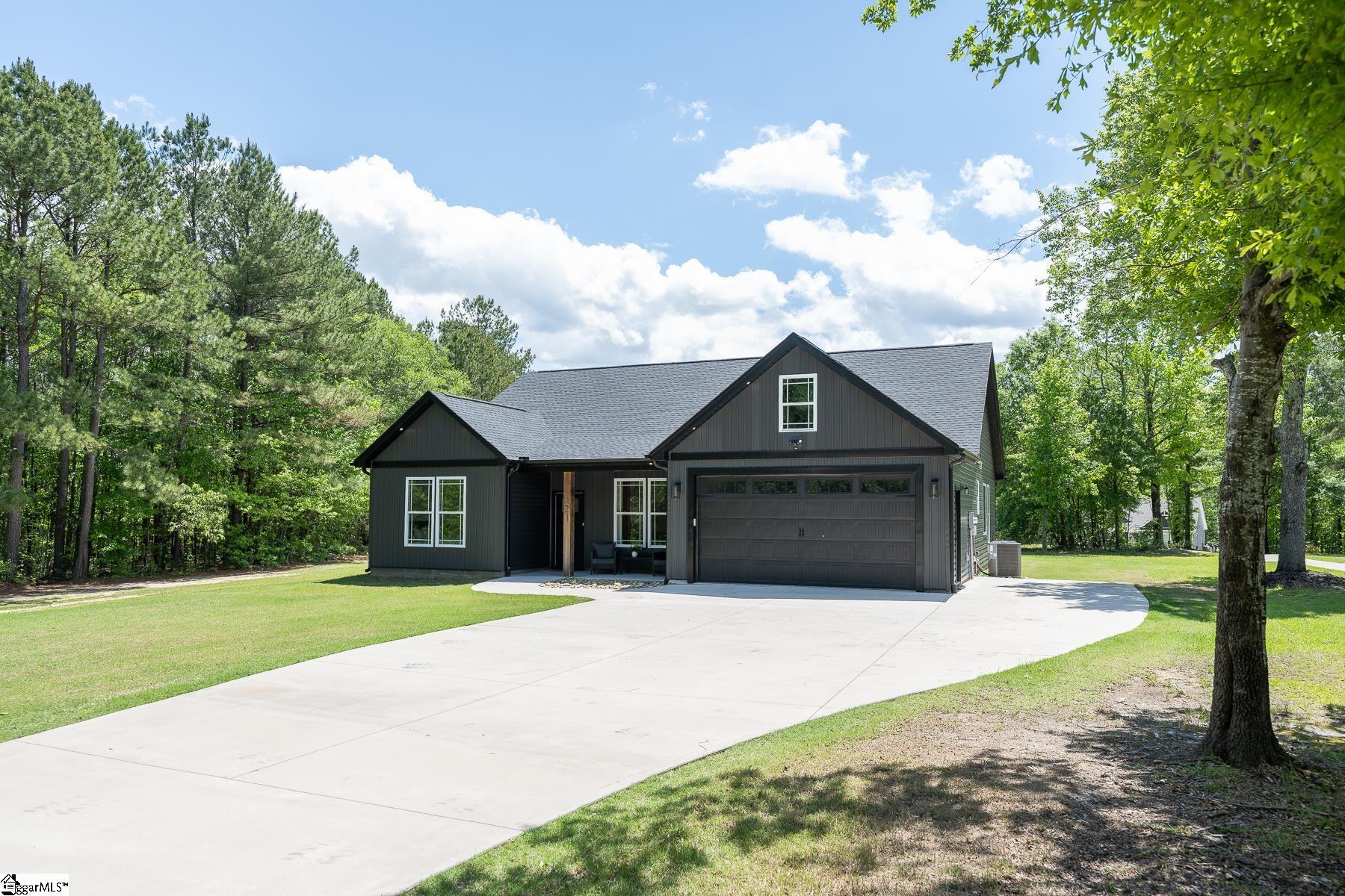 713 Bradley Dill Road