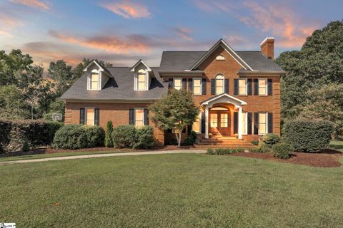 Photo of 116 Yorkshire Court, Easley, SC 29642 (MLS # 1574349)