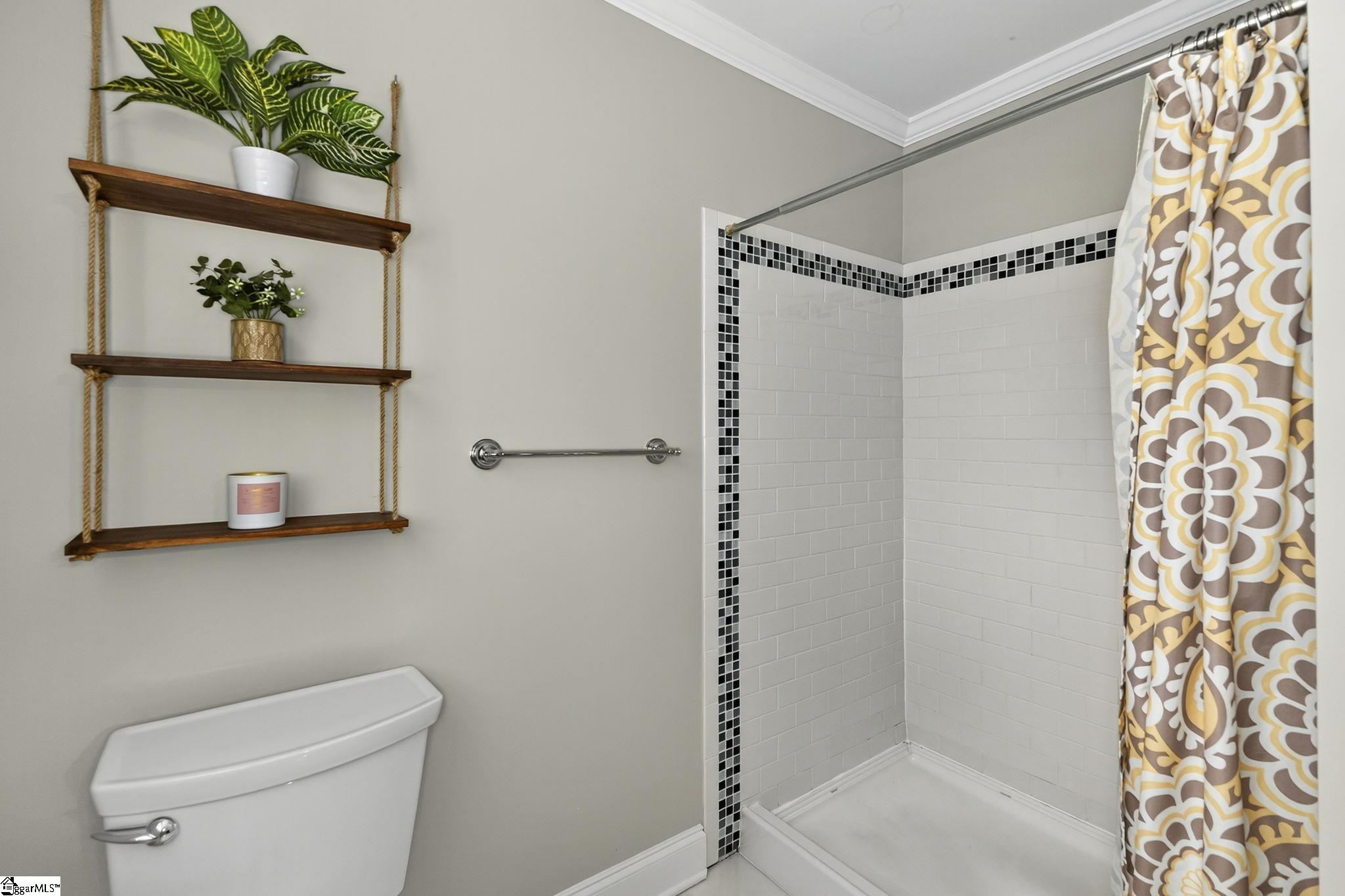 Greenville, South Carolina 29607, United States, 2 Bedrooms Bedrooms, ,2 BathroomsBathrooms,Residential,Active,223511