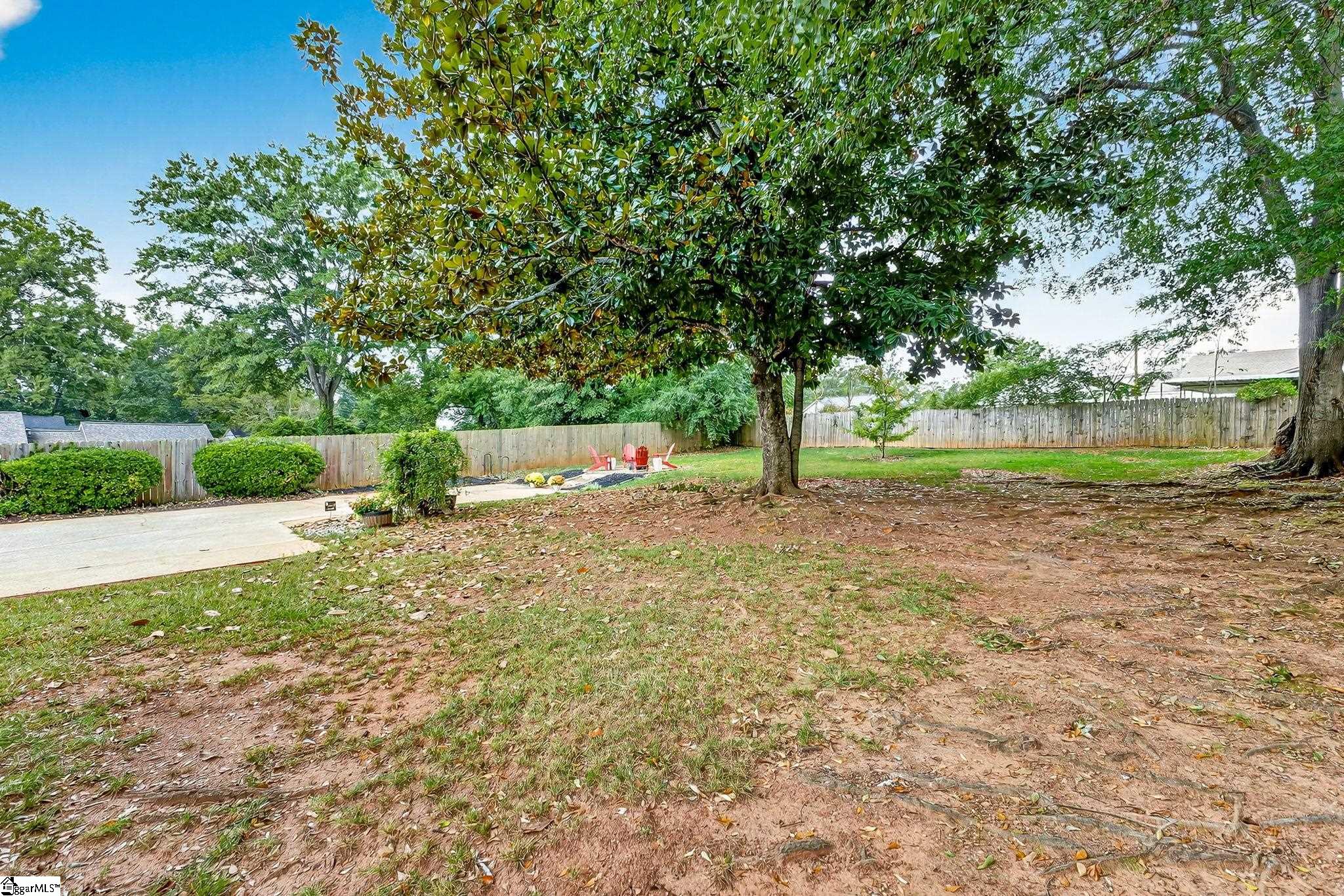 Greenville, South Carolina 29607, United States, 2 Bedrooms Bedrooms, ,2 BathroomsBathrooms,Residential,Active,223511