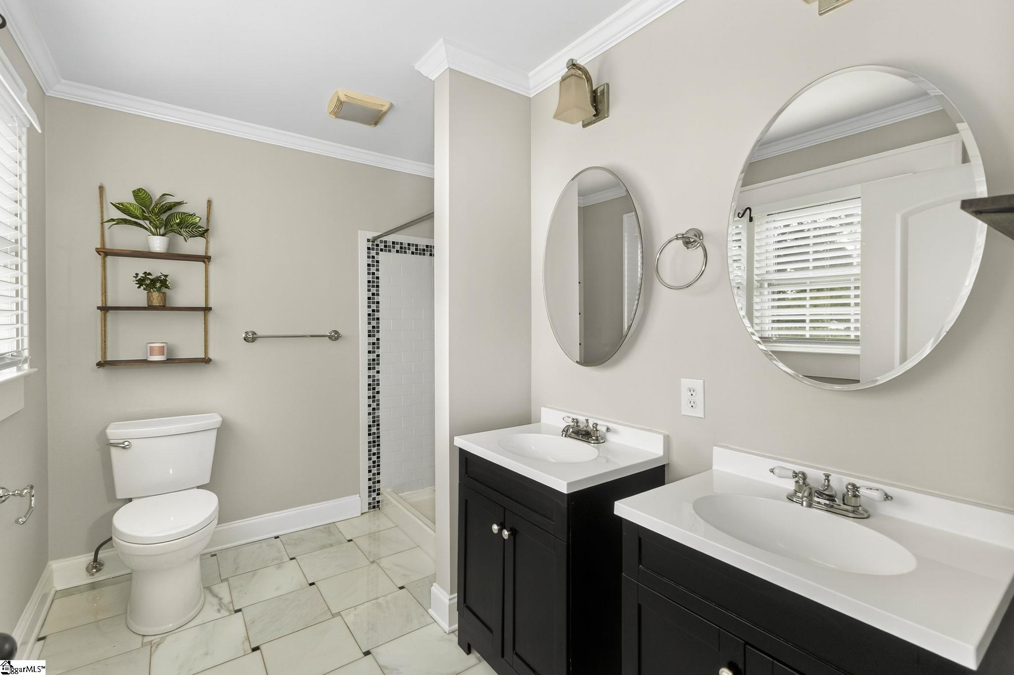 Greenville, South Carolina 29607, United States, 2 Bedrooms Bedrooms, ,2 BathroomsBathrooms,Residential,Active,223511