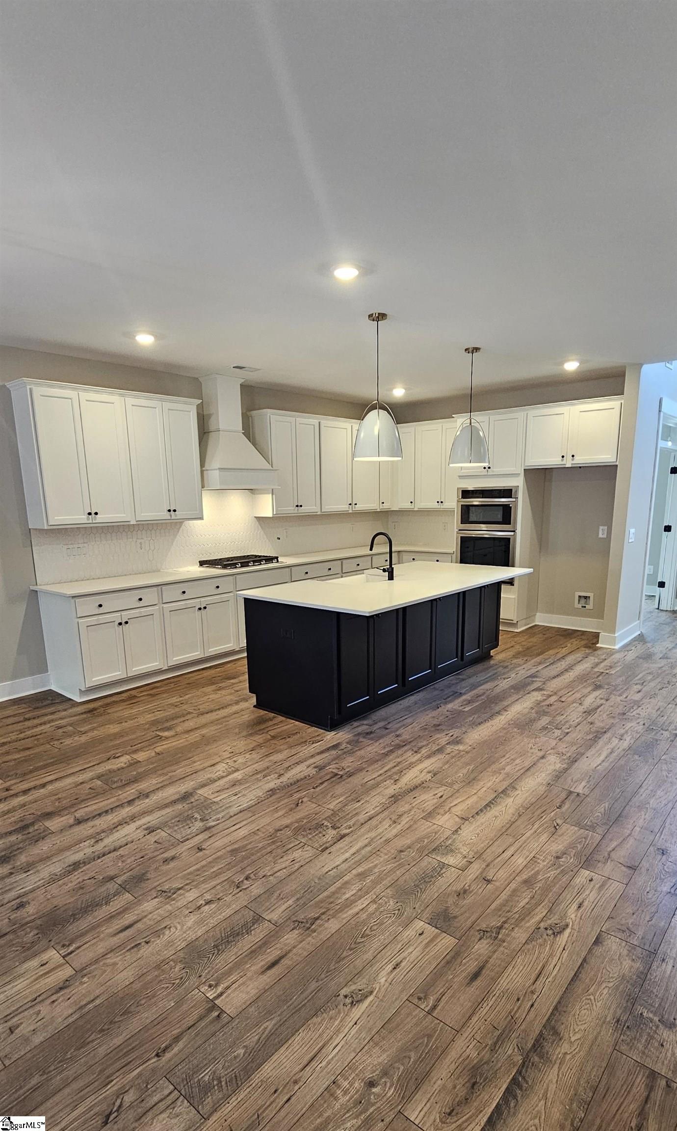 317 Breakwater Lane