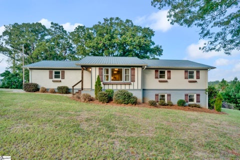 Photo of 578 Gap Hill Road, Six Mile, SC 29682 (MLS # 1604233)