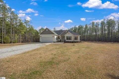 Photo of 1470 Bolt Road, Gray Court, SC 29645 (MLS # 1582540)