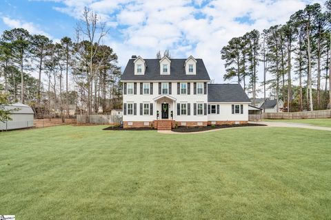 Photo of 66 Cain Road, Laurens, SC 29360 (MLS # 1594557)