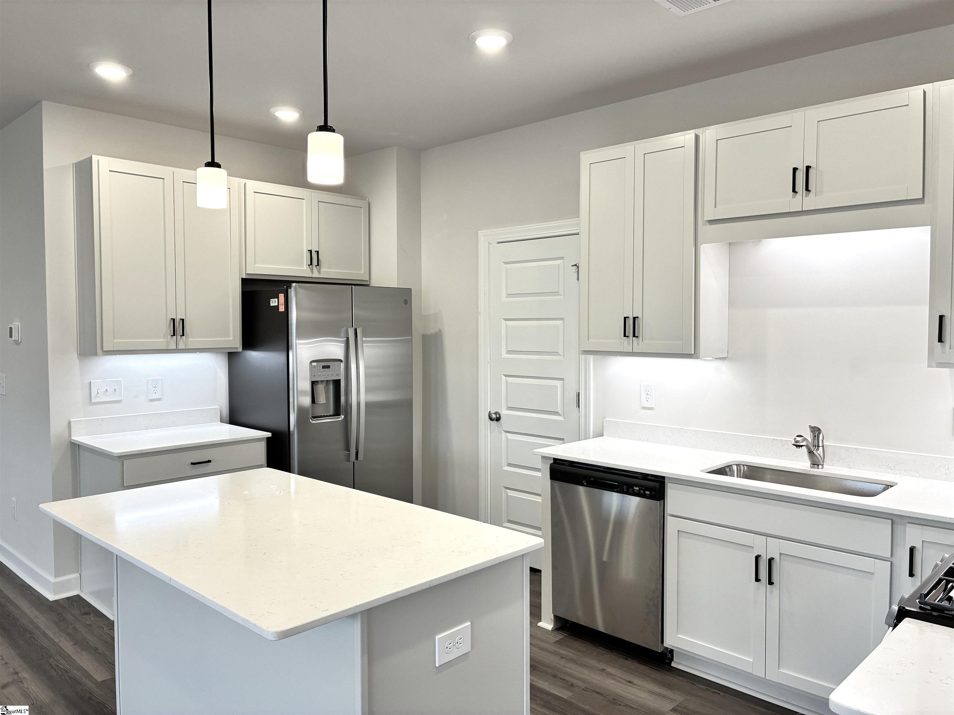 1426 Johnstone Drive