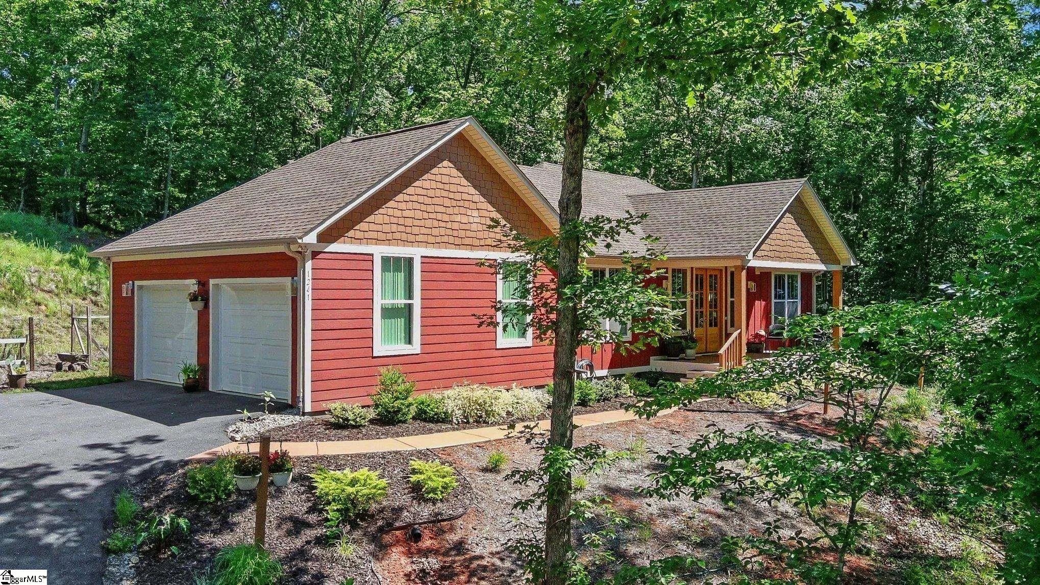 1241 Hayes Road, Columbus, NC, 28722