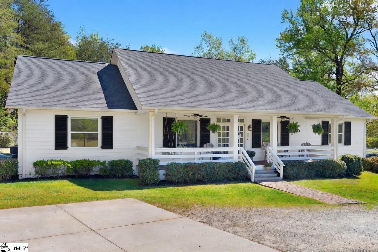 104 Ponderosa Drive