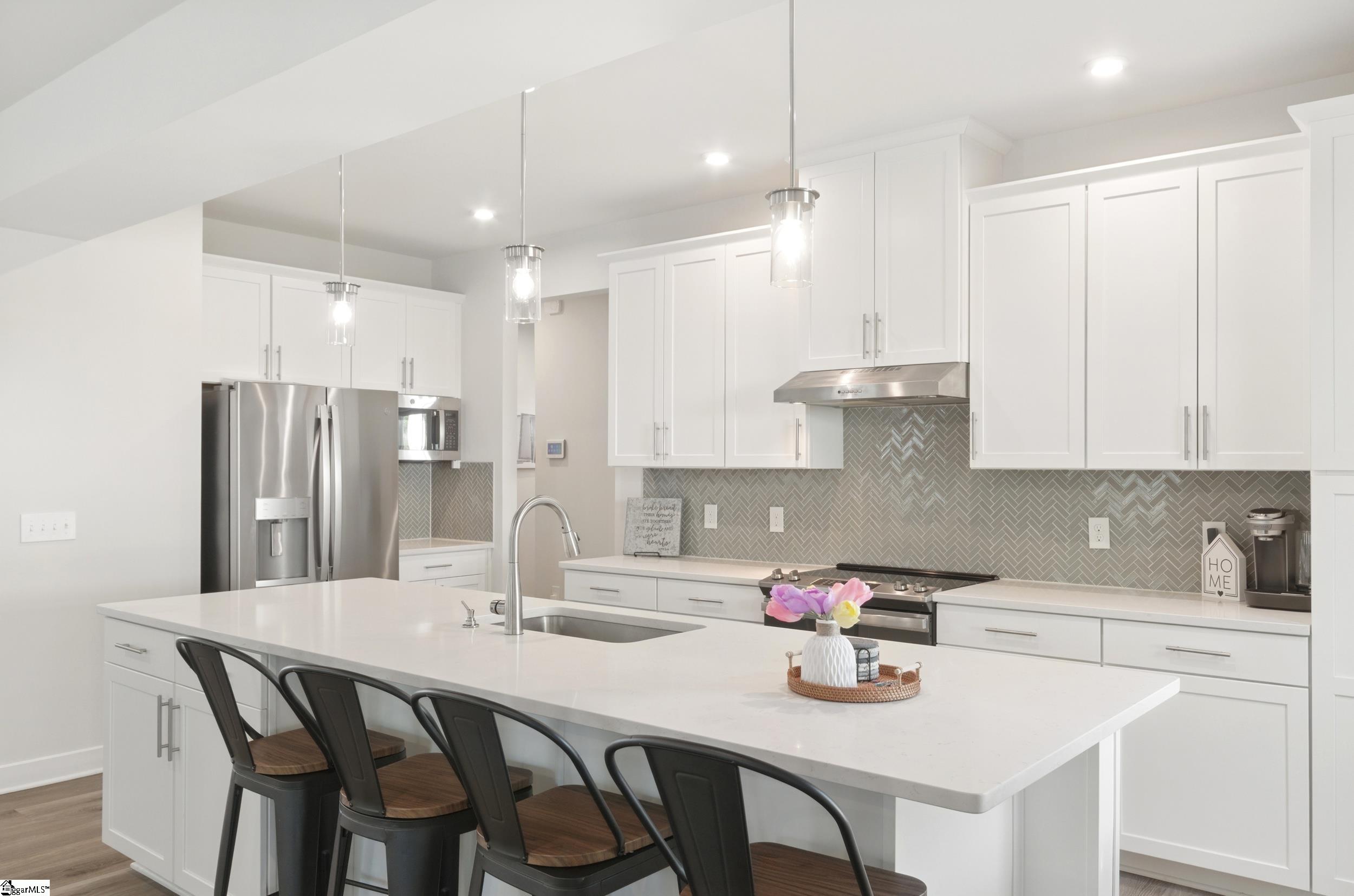 229 Hollythorpe Lane