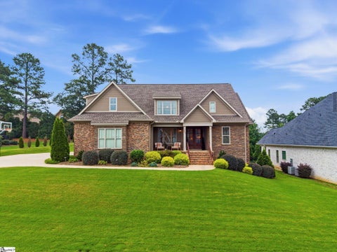Photo of 617 Crowe Creek Trail, Inman, SC 29349 (MLS # 1600599)