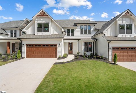 305 Breakwater Lane Seneca SC 29678