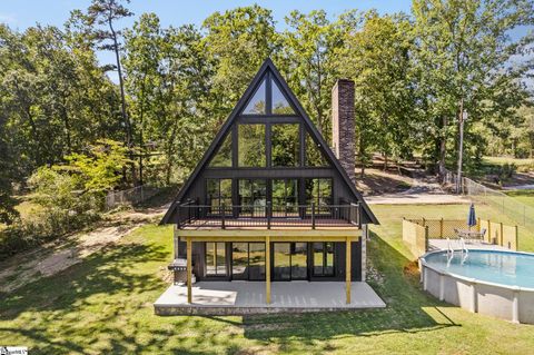 303 Snyder Road Easley SC 29640