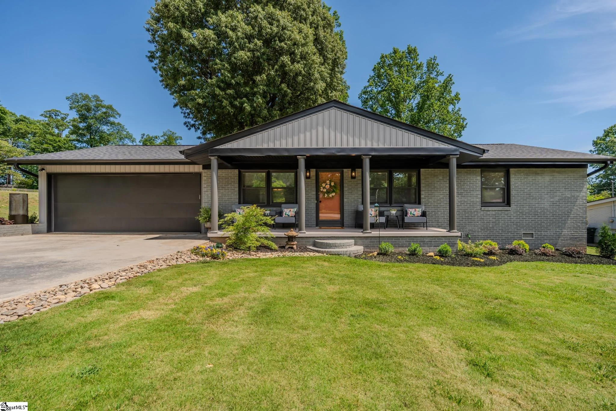201 Carolyn Road