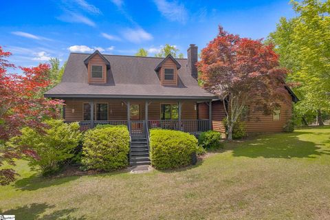 Photo of 101 Pinnacle Falls, Pickens, SC 29671 (MLS # 1592774)