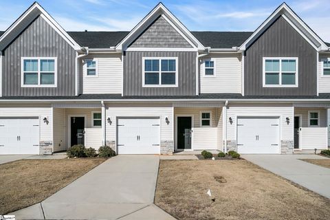 32 Apricot Lane Duncan SC 29334