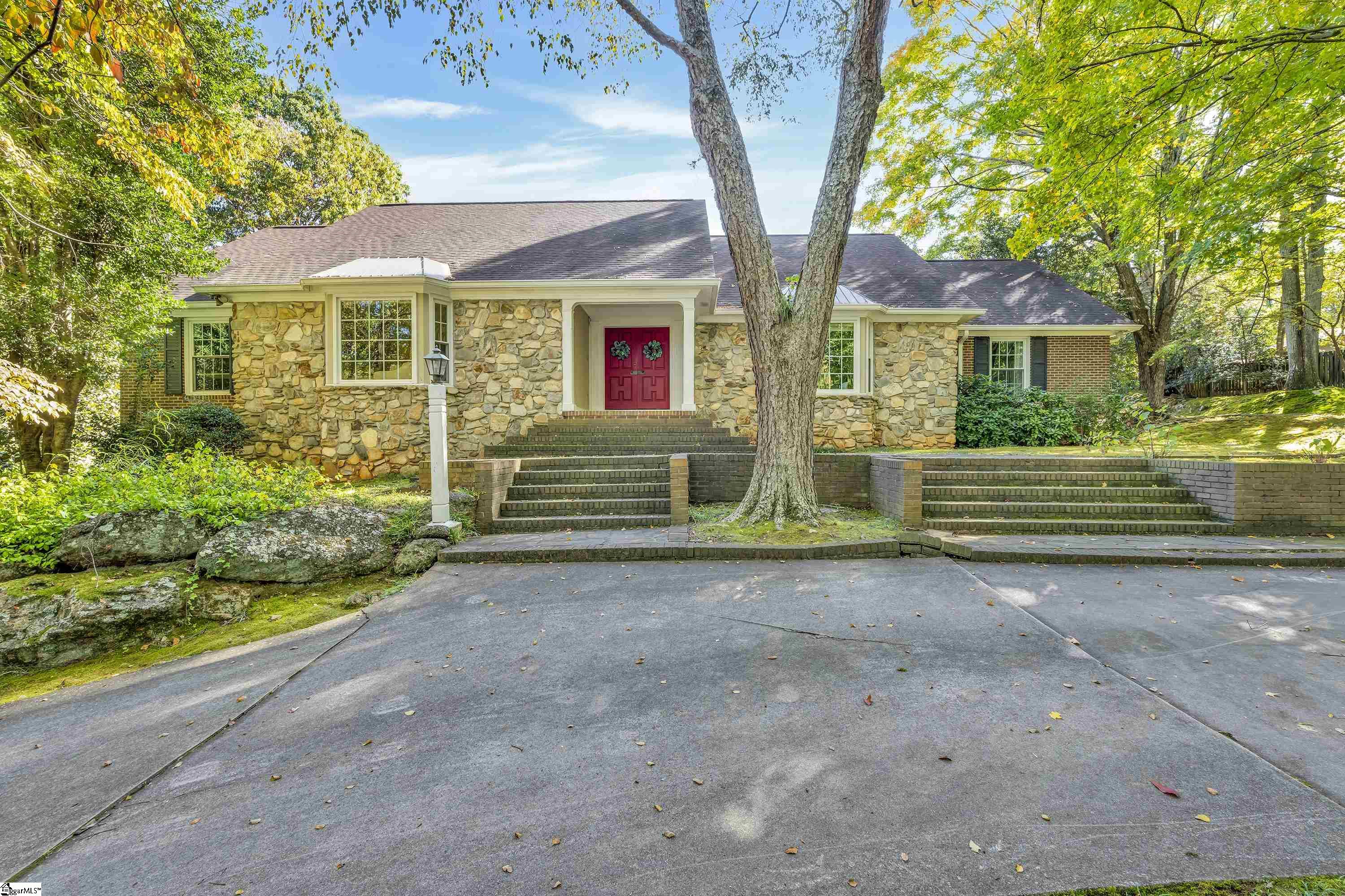 Greenville, South Carolina 29615, United States, 5 Bedrooms Bedrooms, ,5 BathroomsBathrooms,Residential,Active,232374