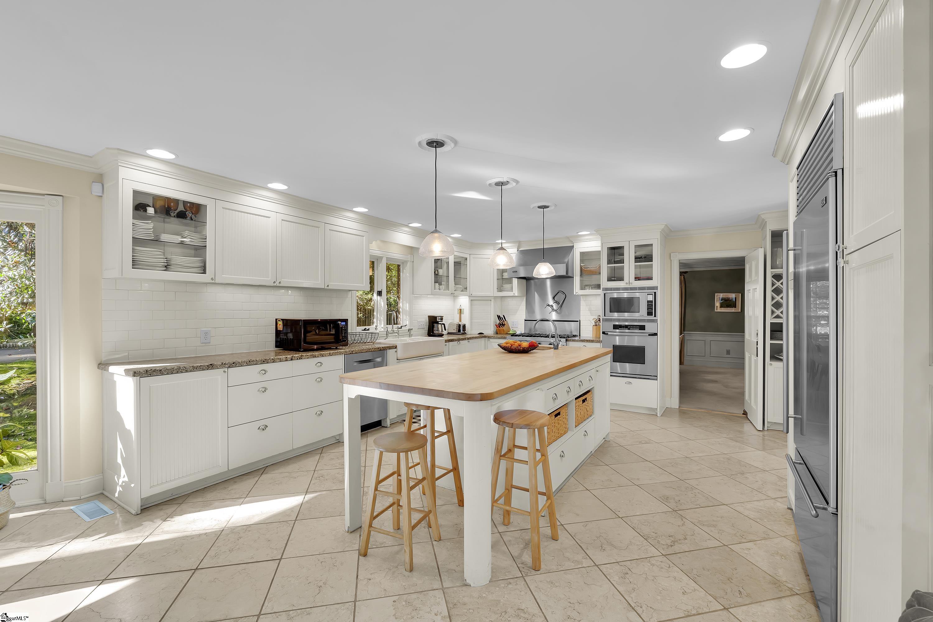 Greenville, South Carolina 29615, United States, 5 Bedrooms Bedrooms, ,5 BathroomsBathrooms,Residential,Active,232374