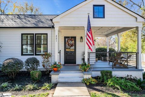 Photo of 221 Buist Avenue, Greenville, SC 29609 (MLS # 1575689)