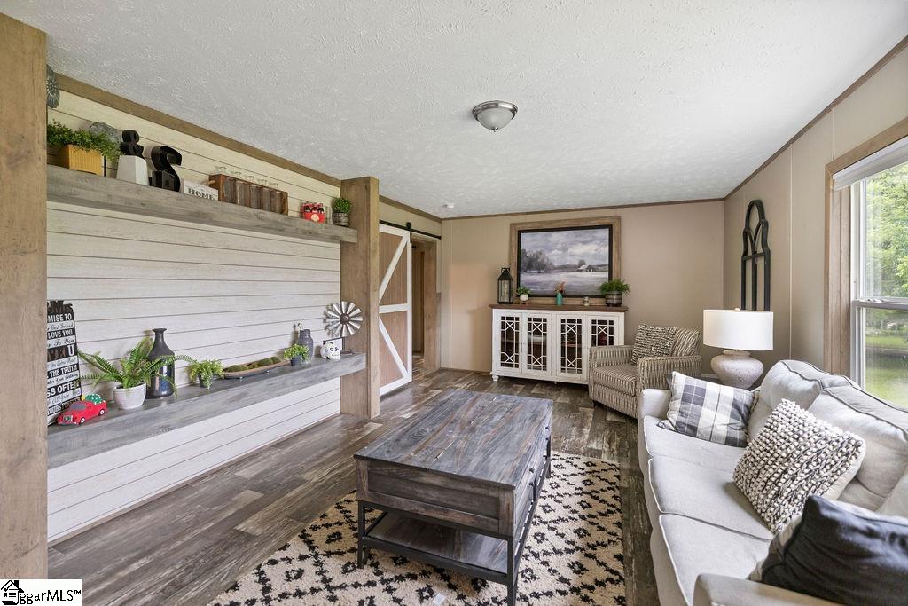 306 Gilmer Road