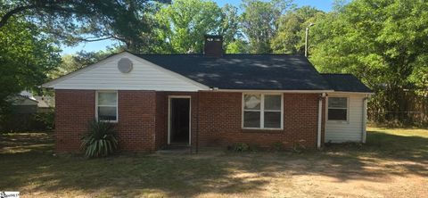 Photo of 10 Glenwood Lane, Greenville, SC 29605 (MLS # 1588756)