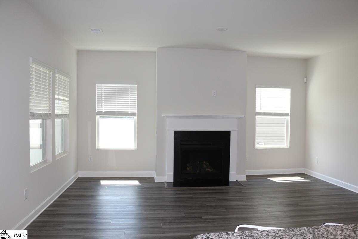 Fountain Inn, South Carolina 29644, United States, 3 Bedrooms Bedrooms, ,2 BathroomsBathrooms,Residential,Active,214111